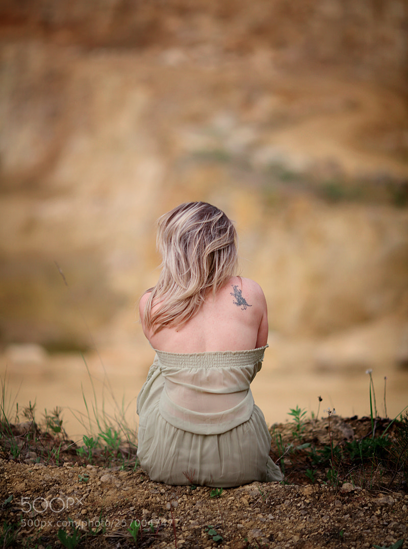 Canon EOS 5D Mark II sample photo. Alone... photography