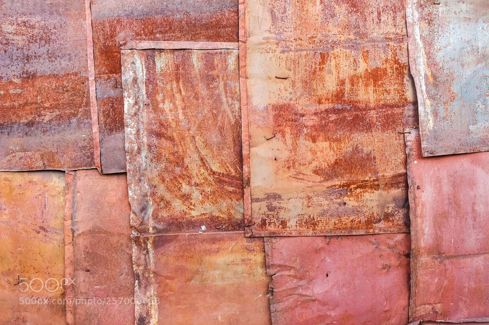 Canon EOS 650D (EOS Rebel T4i / EOS Kiss X6i) sample photo. Old rusty metal panels photography