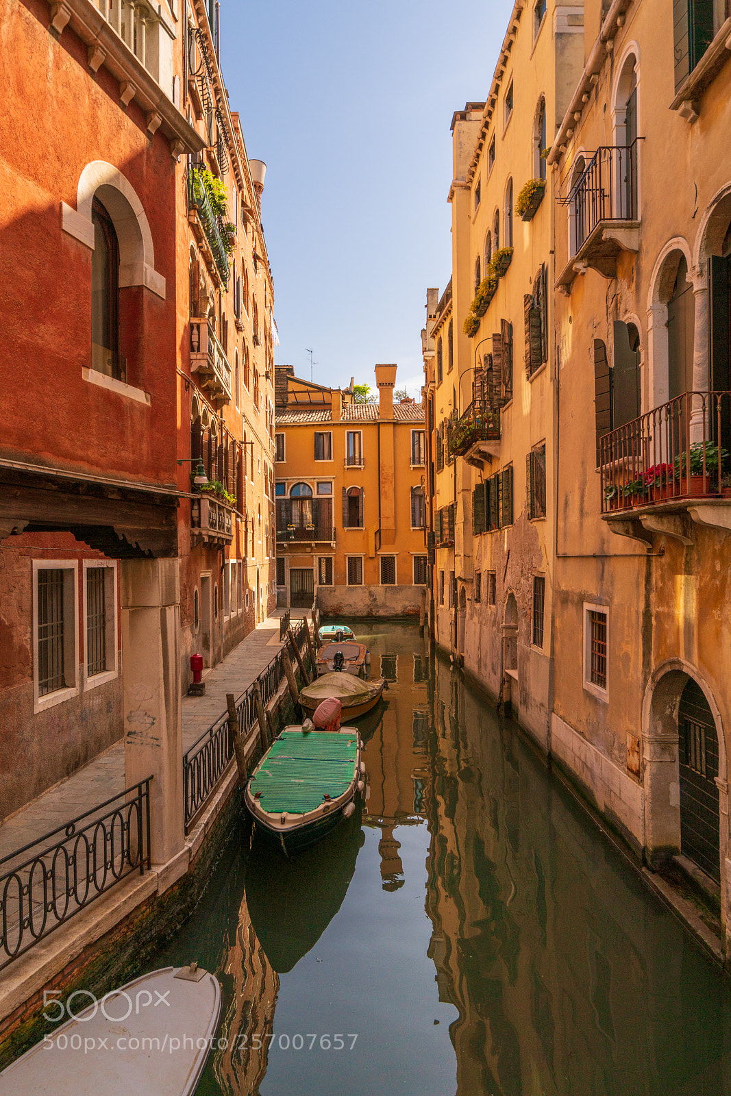 Sony a7R II sample photo. Ways of venice_1 photography