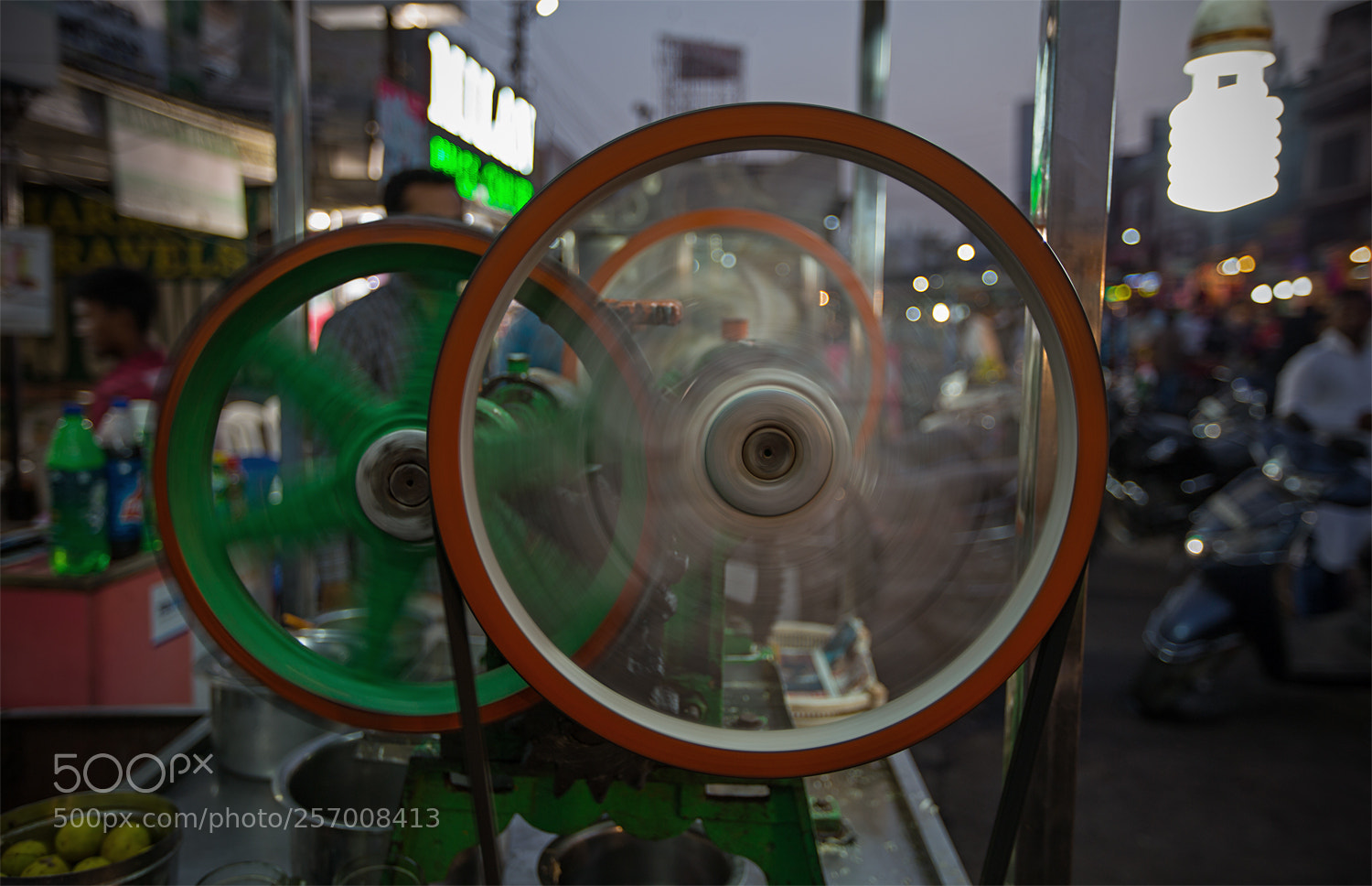 Canon EOS 6D sample photo. Juicer photography