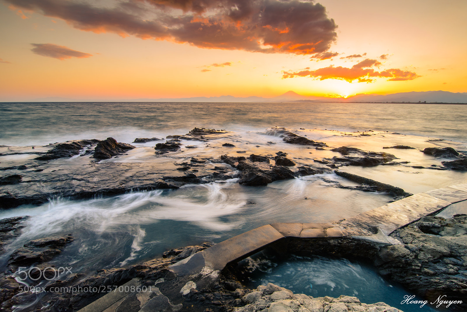 Nikon D800 sample photo. Eno island waves photography