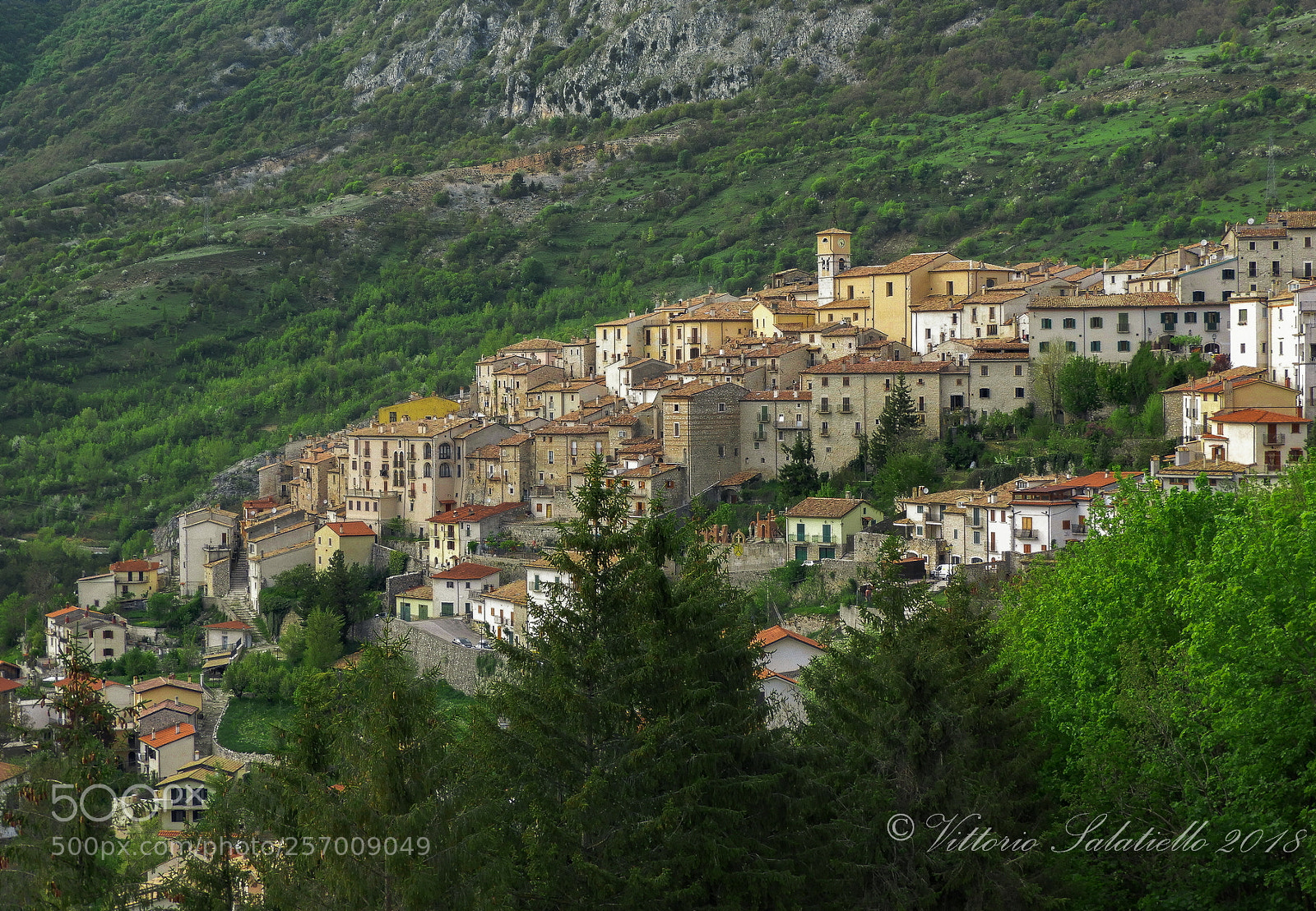 Nikon Coolpix B700 sample photo. Barrea (aq) -italy photography