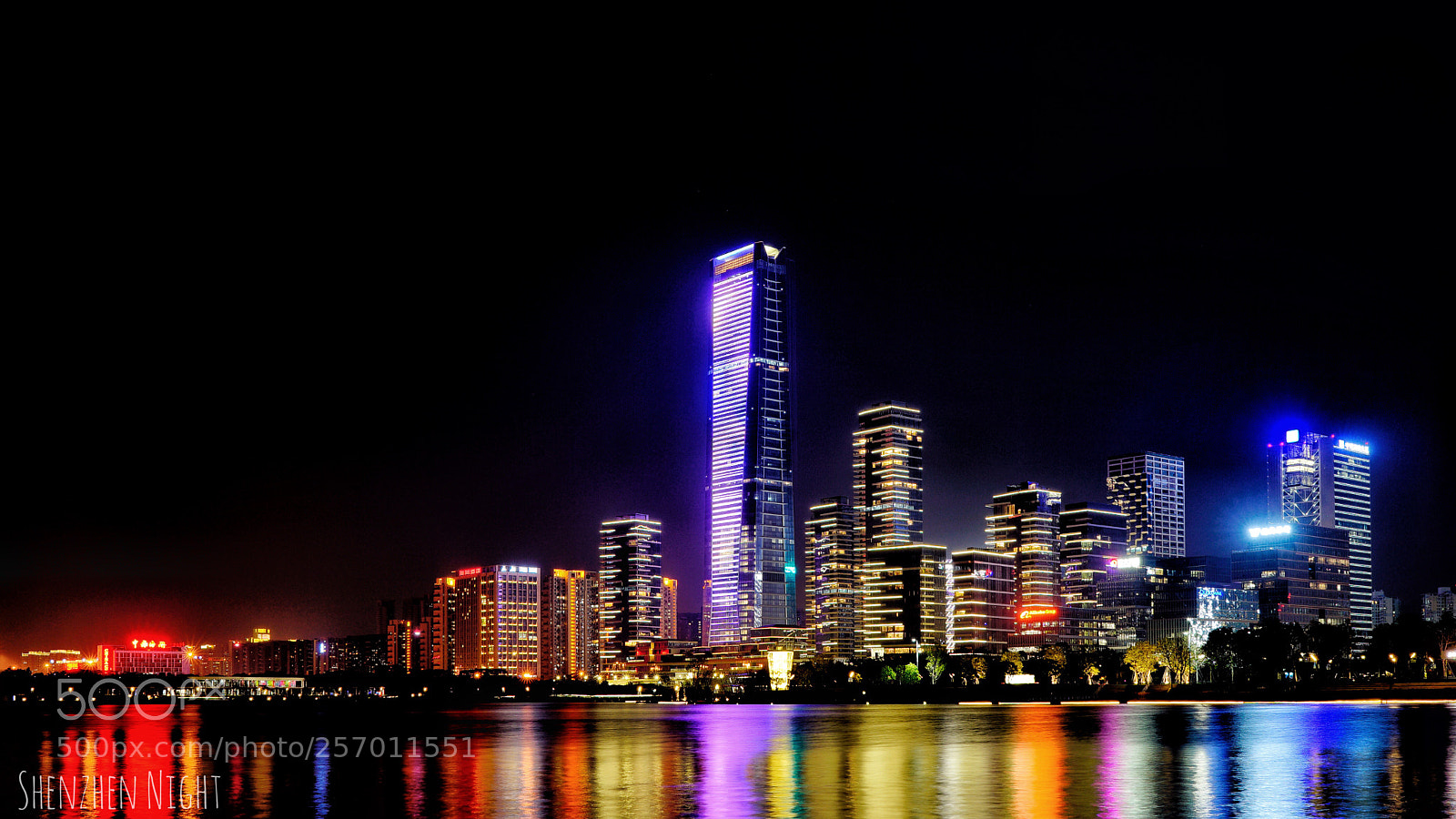 Sony a7 II sample photo. Shenzhen's night photography