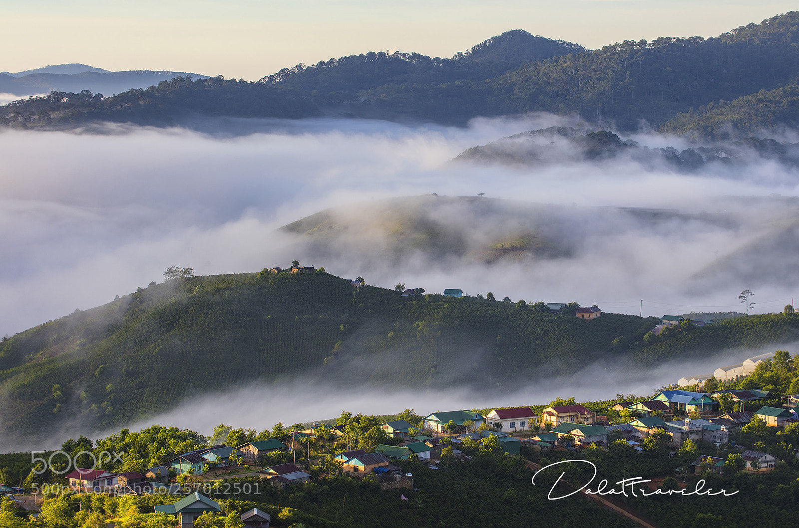 Canon EOS 5DS R sample photo. Mountain village photography