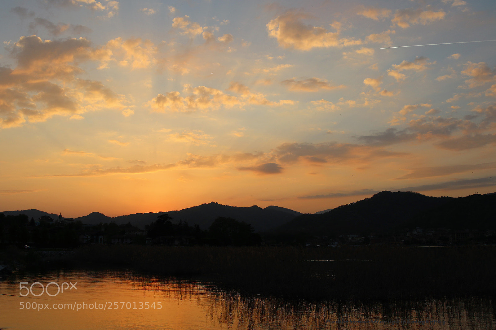 Canon EOS 7D Mark II sample photo. A spring sunset on photography