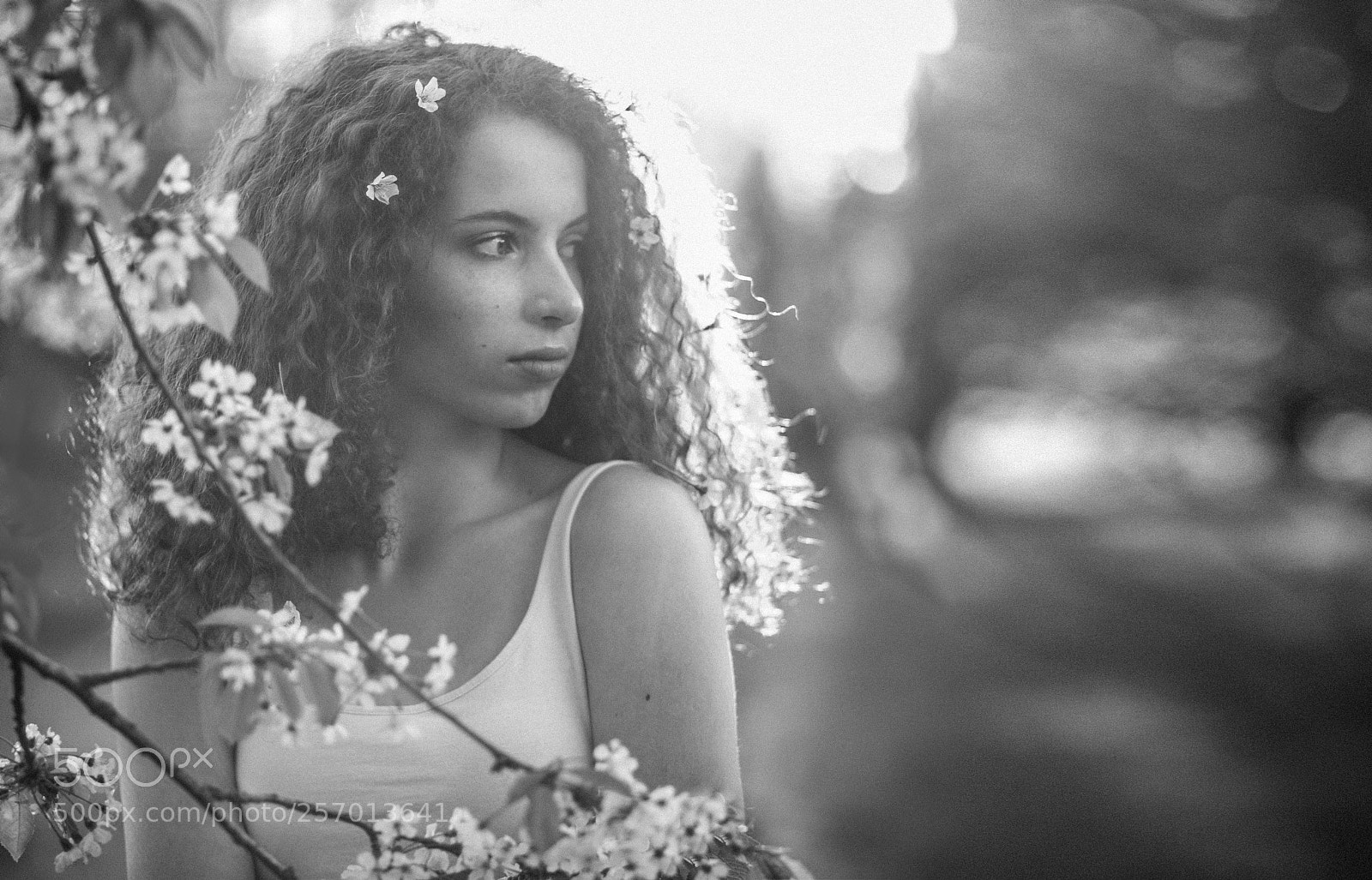 Canon EOS 6D sample photo. Outdoor backlight portrait photography