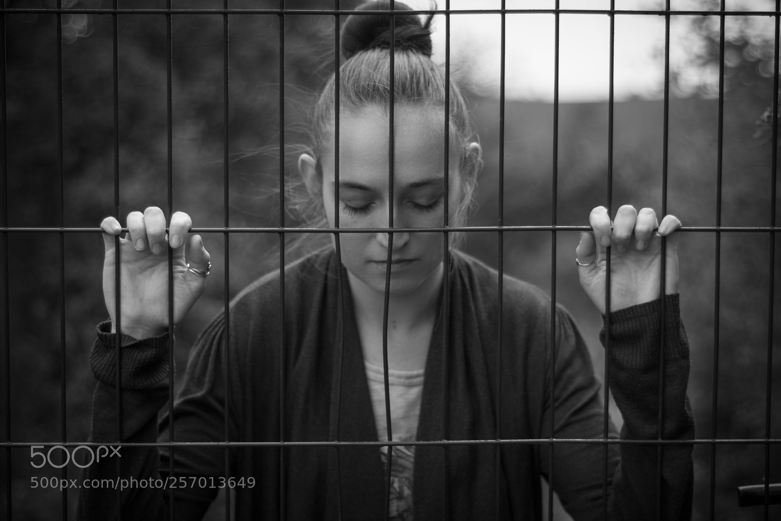 Nikon D7100 sample photo. Behind the bars photography