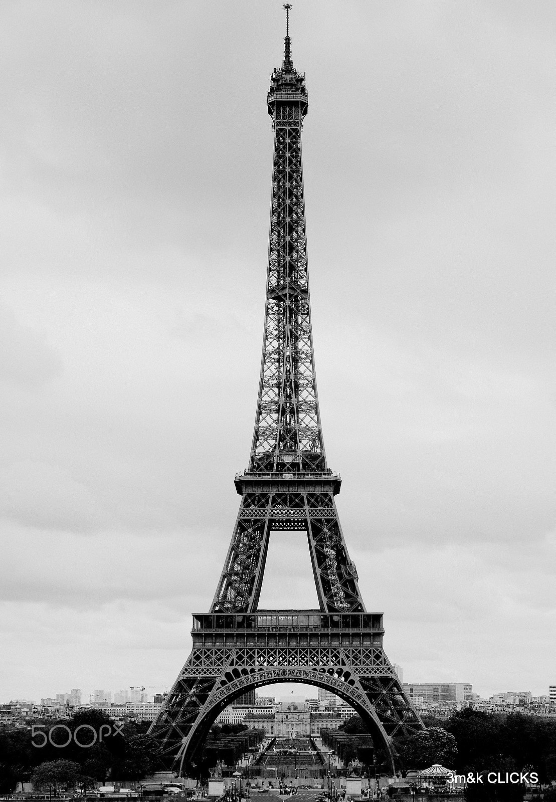Panasonic Lumix DMC-GH2 sample photo. Eiffel tower... photography