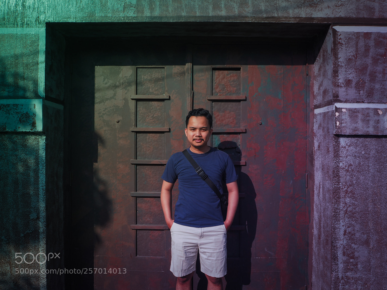 Olympus OM-D E-M10 sample photo. Door of fascination photography