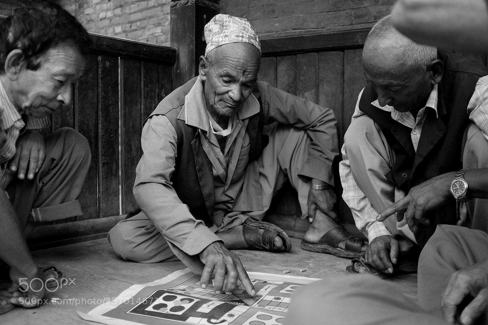 Fujifilm X100T sample photo. Bhaktapur everyday practices, nepal photography