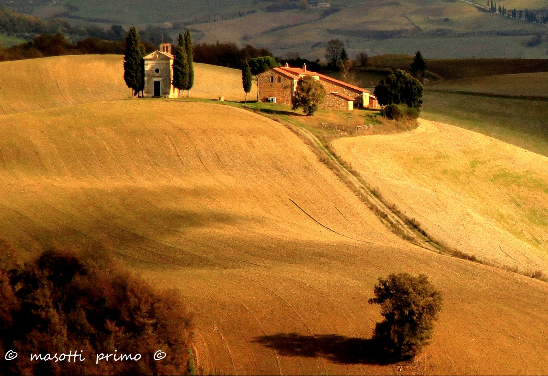 Canon EF-S 17-85mm F4-5.6 IS USM sample photo. Val d'orcia toscana dvd photography