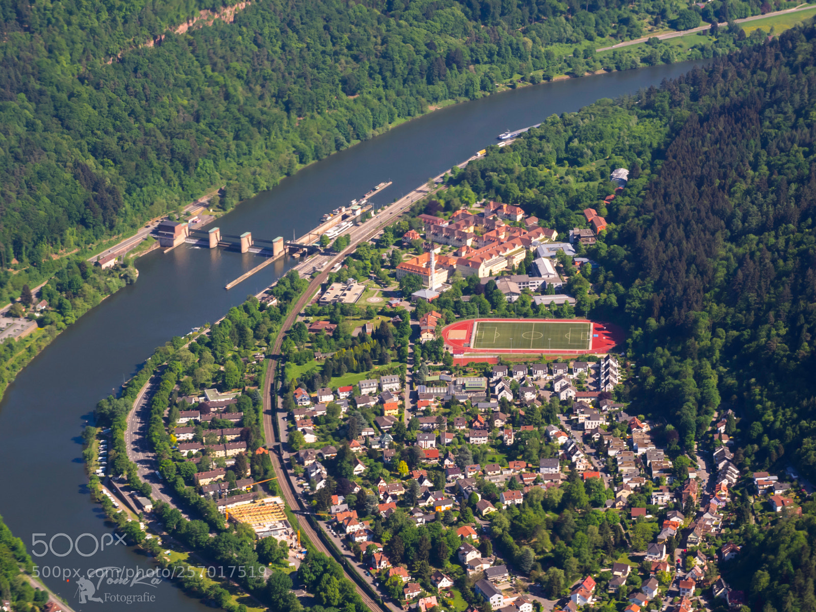 Olympus OM-D E-M1 sample photo. Neckarsteinach photography