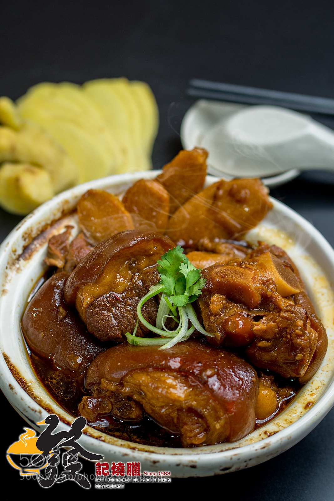 Sony a7 II sample photo. Braised pork leg photography