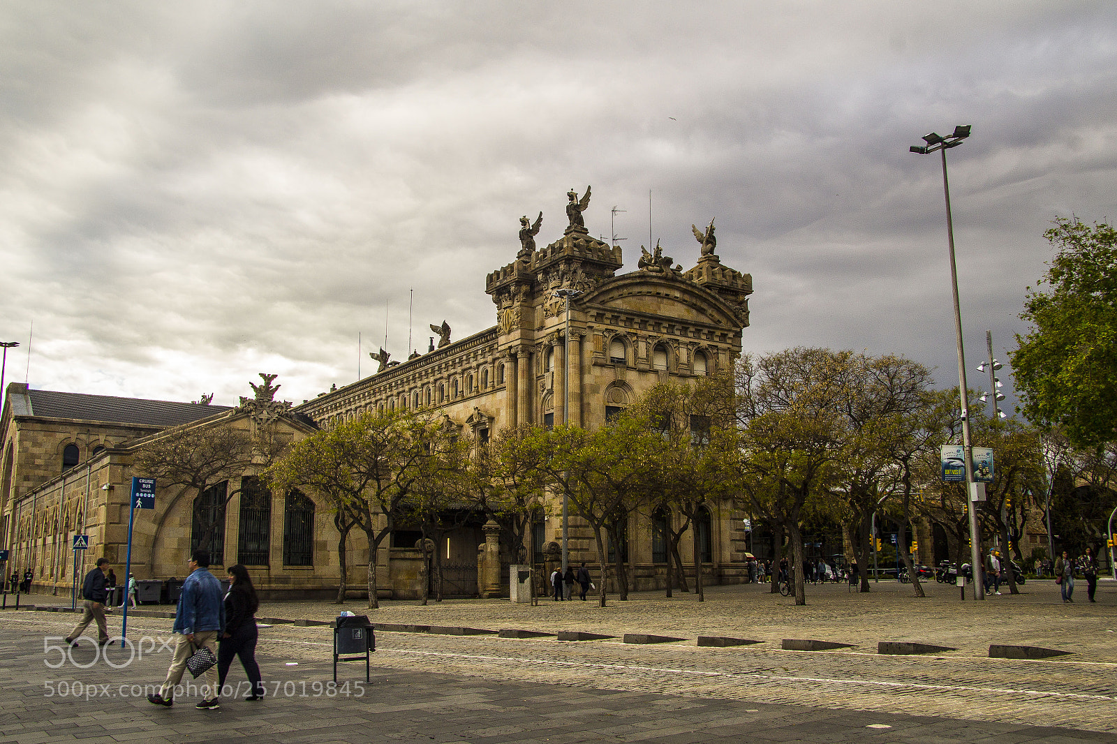 Canon EOS 1200D (EOS Rebel T5 / EOS Kiss X70 / EOS Hi) sample photo. Barcelona photography