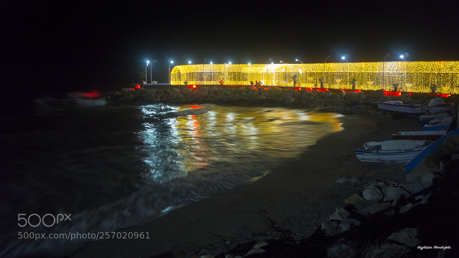 Sony a6000 sample photo. Mersin - light tunnel photography