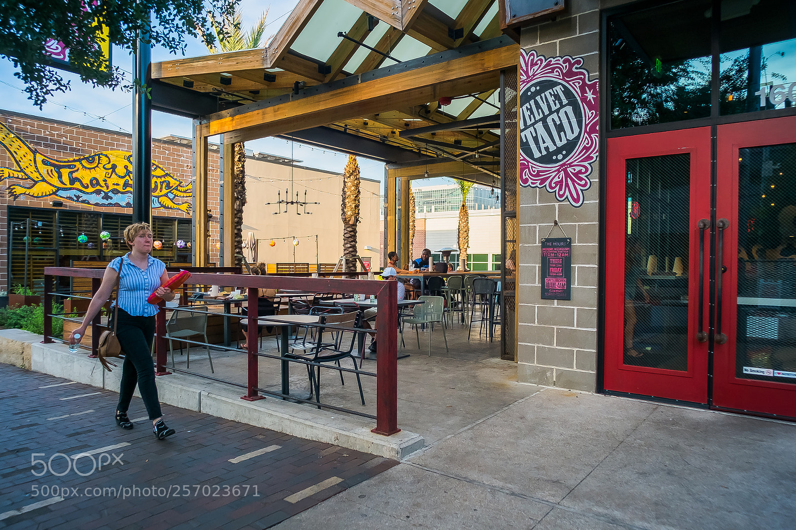 Fujifilm X-Pro1 sample photo. Velvet tacos photography