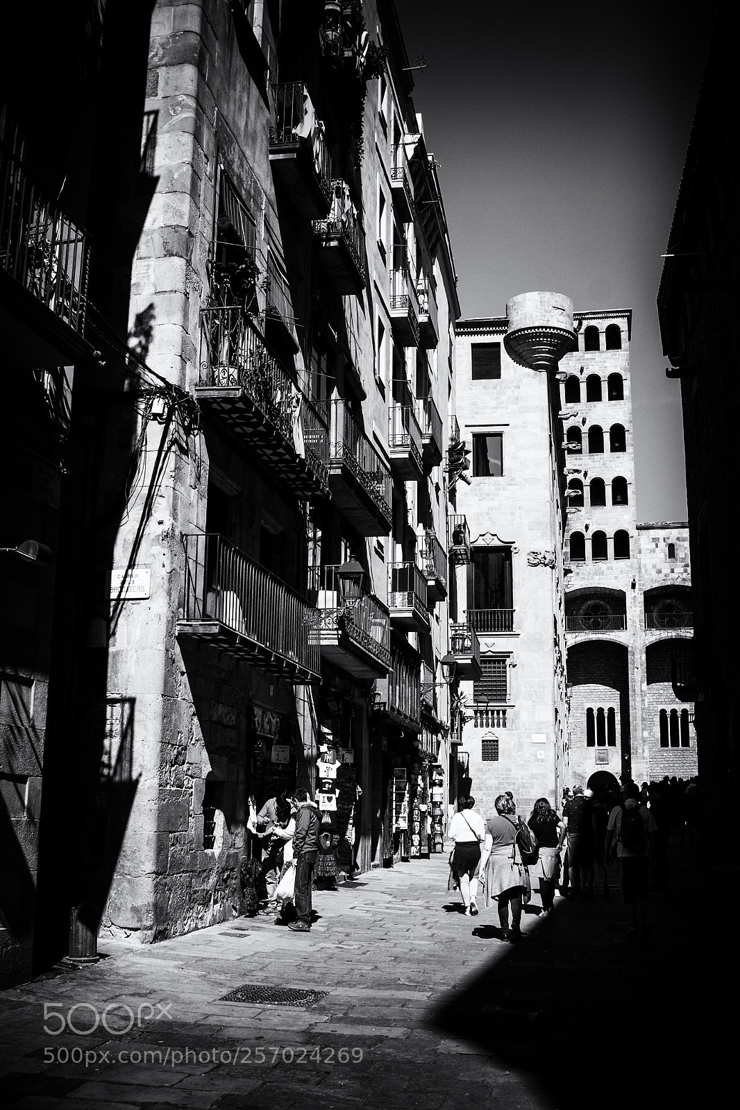 Canon EOS 50D sample photo. Streets of barcelona (11) photography