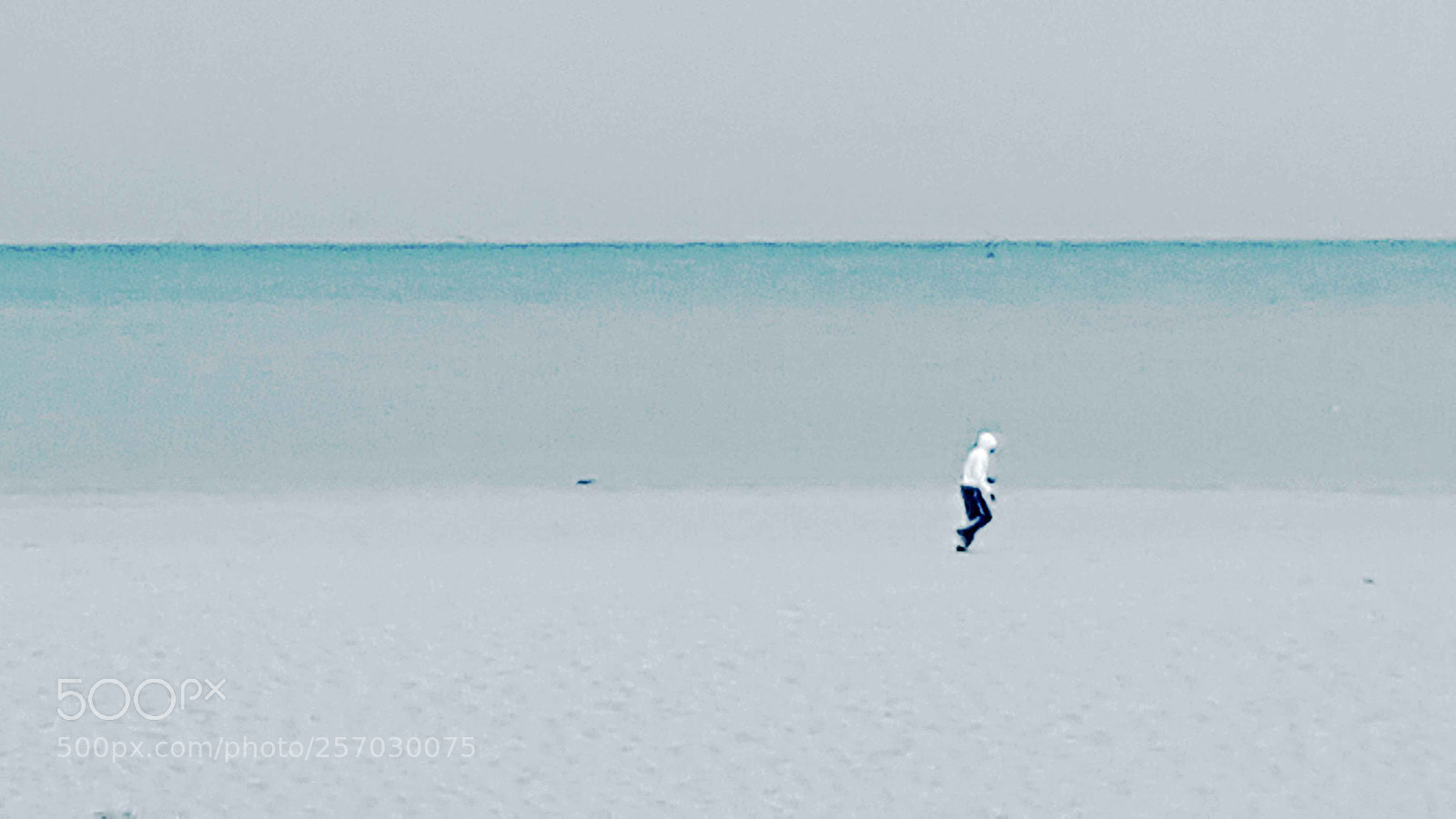 Samsung GALAXY S6 edge sample photo. Jogging beach photography