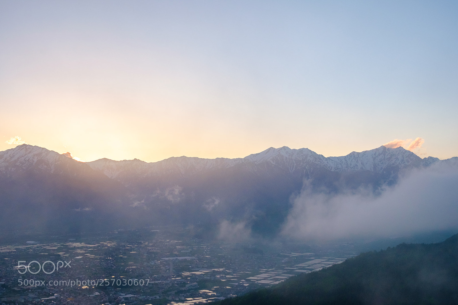 Fujifilm X-T1 sample photo. 鷹狩山展望台 photography