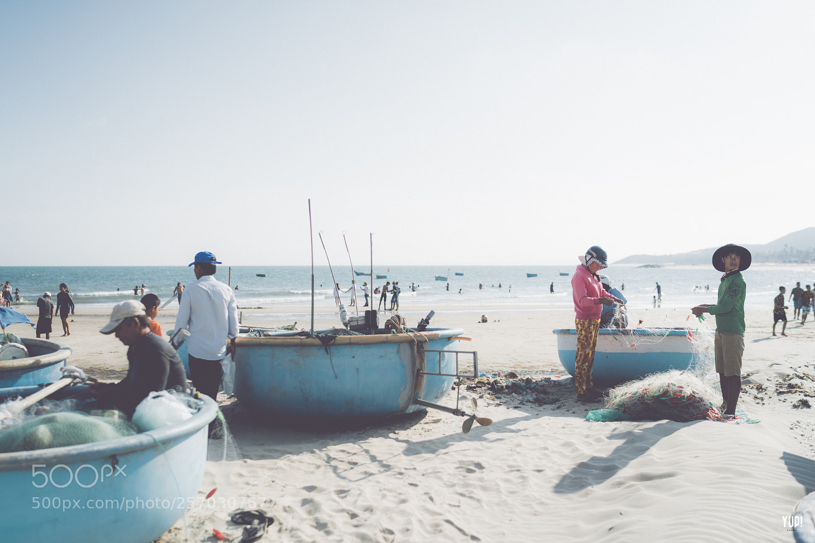 Sony a7R II sample photo. Working photography
