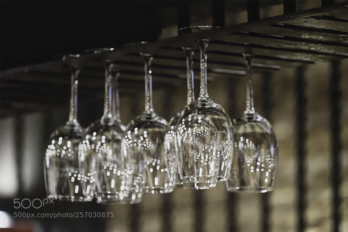 Olympus OM-D E-M1 Mark II sample photo. Glass photography