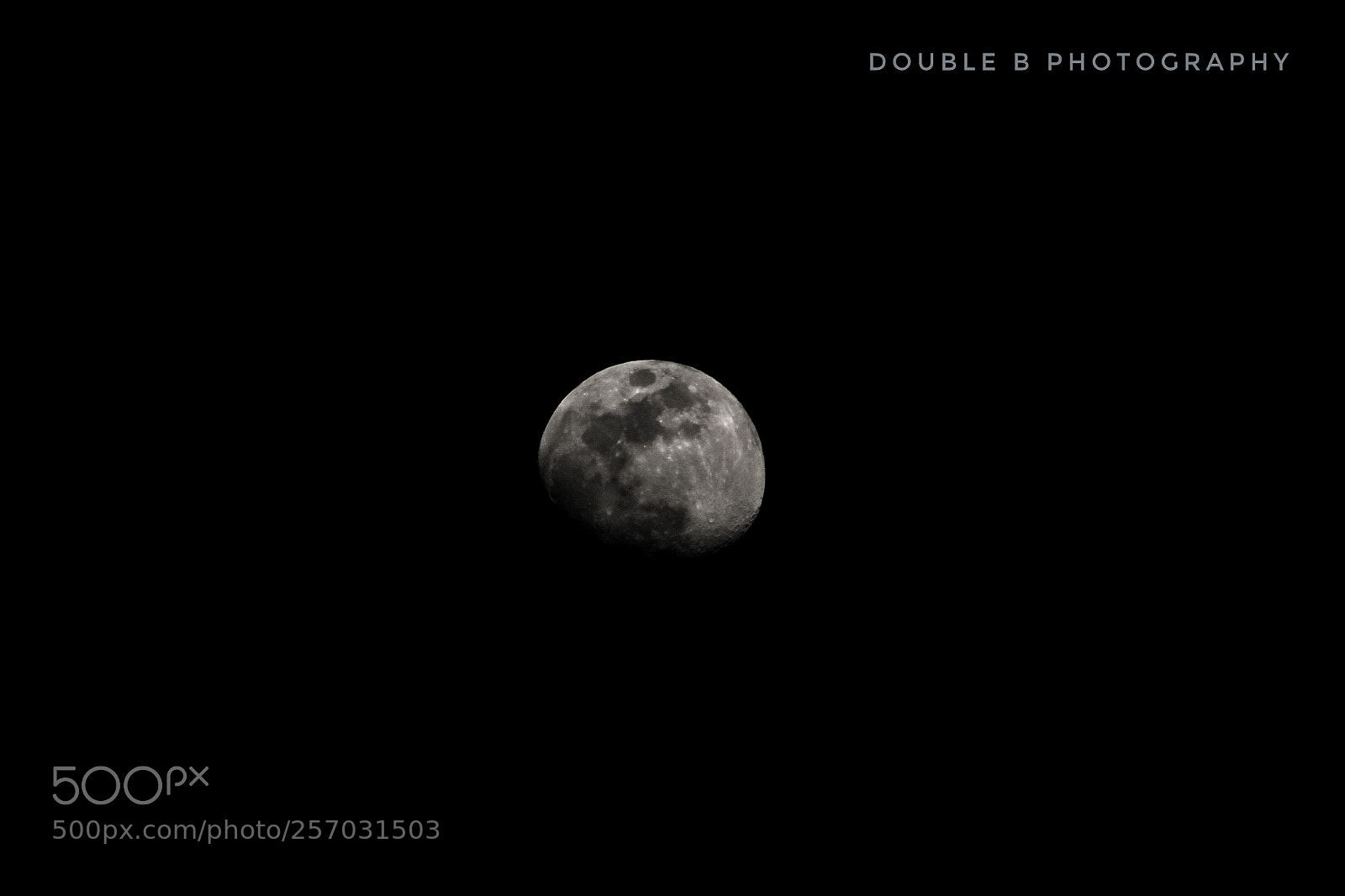 Canon EOS 1300D (EOS Rebel T6 / EOS Kiss X80) sample photo. Moon photography