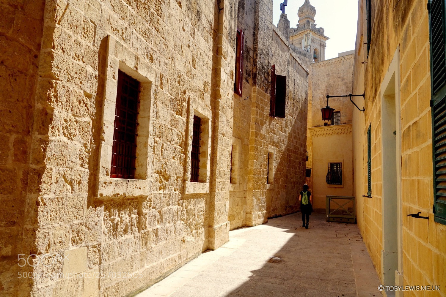 Sony Cyber-shot DSC-RX100 II sample photo. The ancient streets of photography