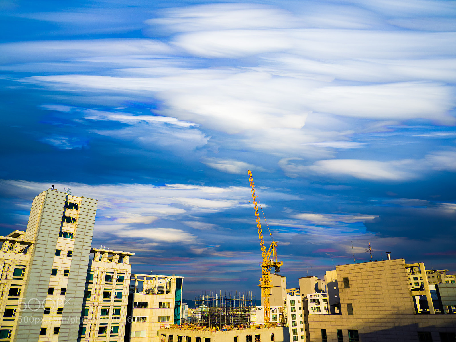 Olympus OM-D E-M1 Mark II sample photo. Fuzzy clouds photography