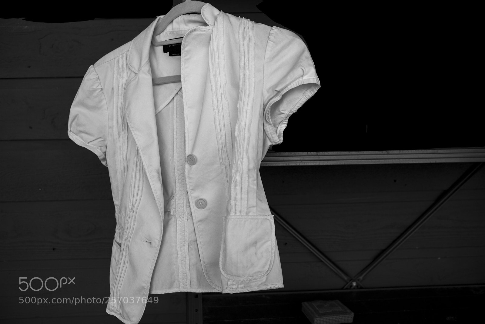 Leica M (Typ 240) sample photo. La camicia photography
