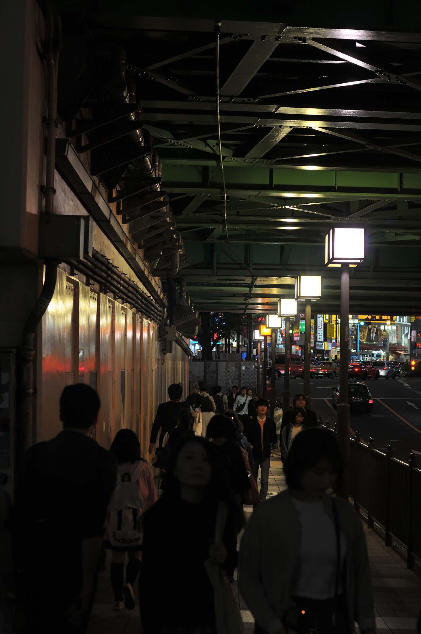 Nikon AF Nikkor 50mm F1.4D sample photo. Shinjuku, tokyo photography