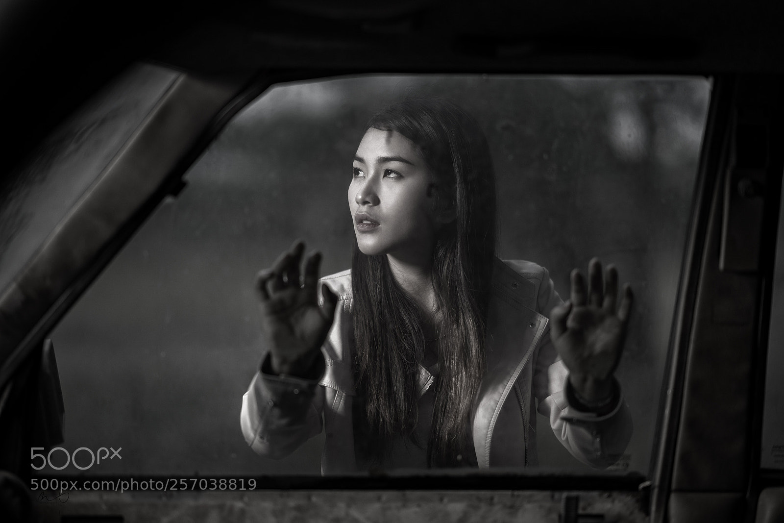 Sony a7R III sample photo. Monochrome photography