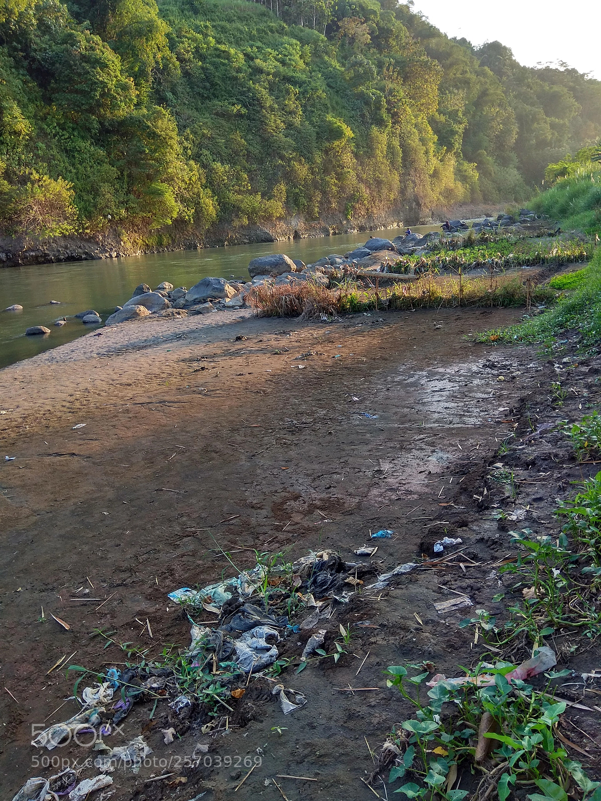 Xiaomi Redmi Note 4 sample photo. Kali progo bawah photography