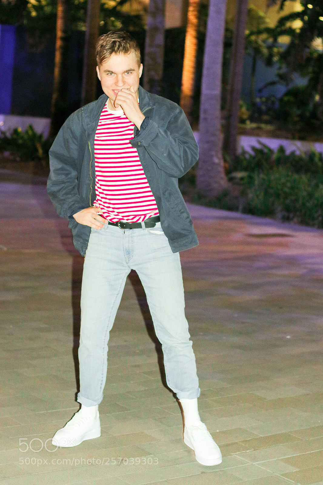 Canon EOS 7D Mark II sample photo. Dan pose photography