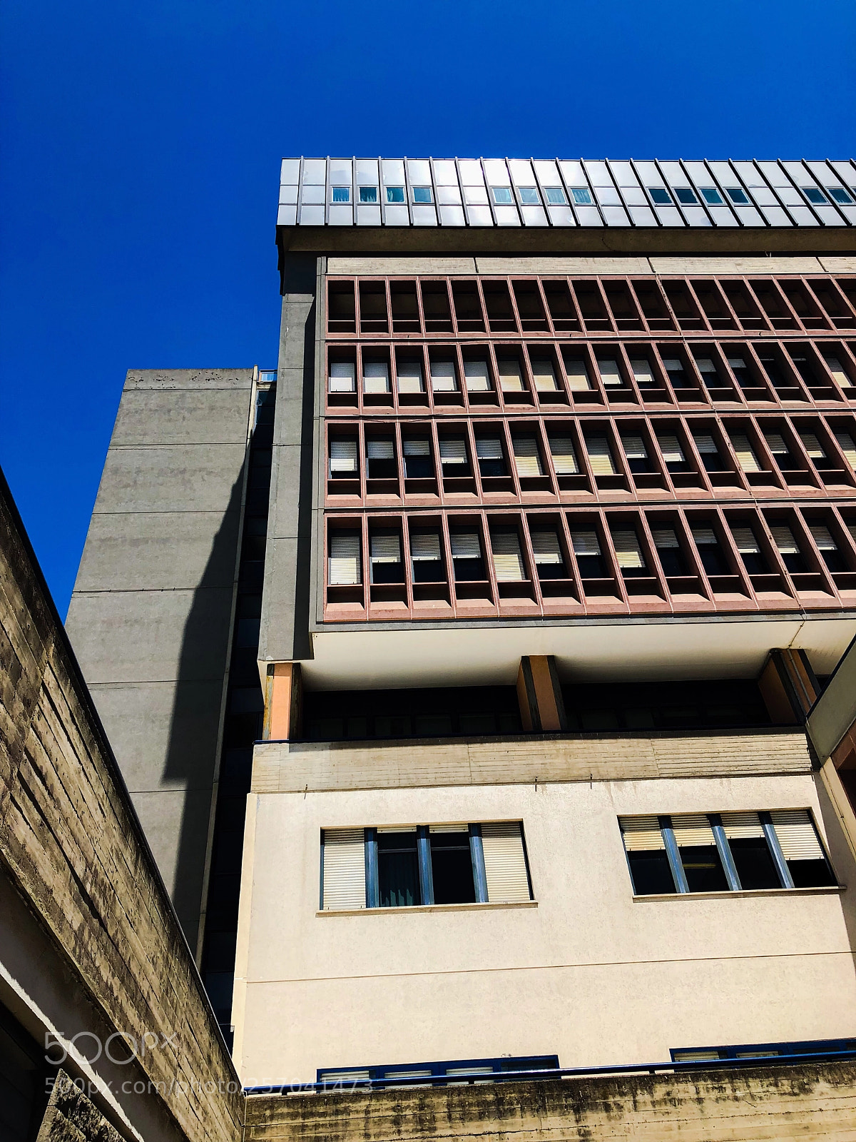 Apple iPhone X sample photo. Building photography