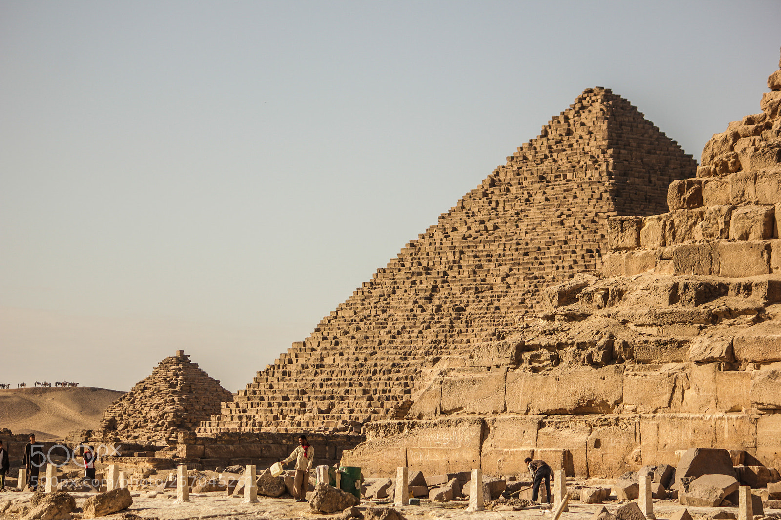 Canon EOS 550D (EOS Rebel T2i / EOS Kiss X4) sample photo. The ancient geometry photography