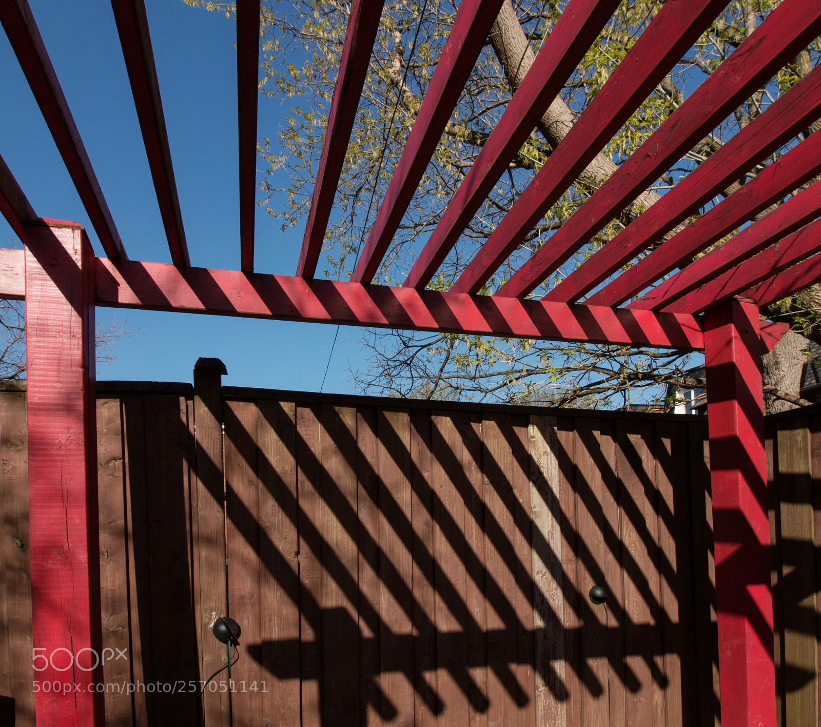 Canon EOS 70D sample photo. Colour and shadows in photography