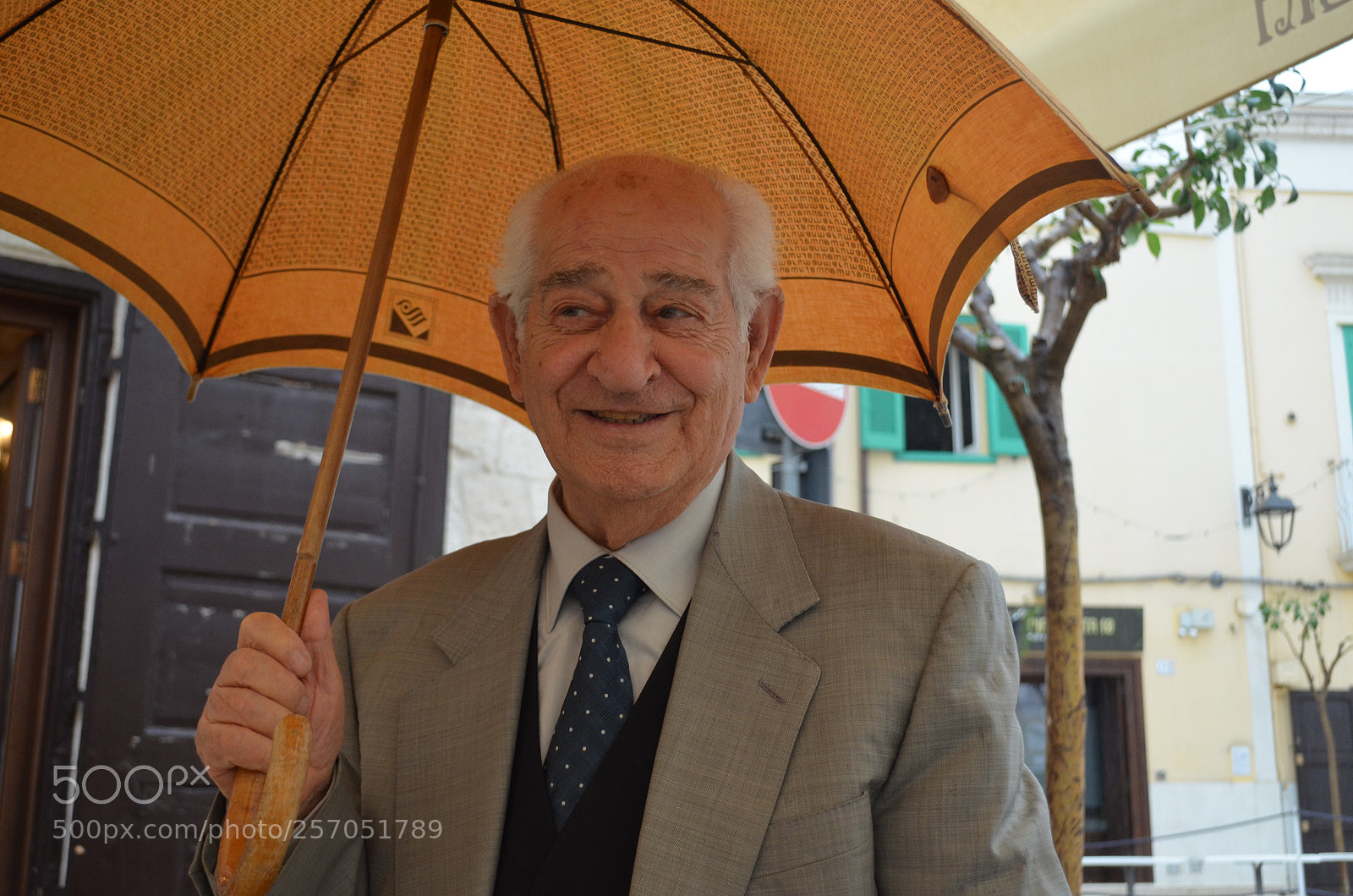 Nikon D5100 sample photo. Italiano photography
