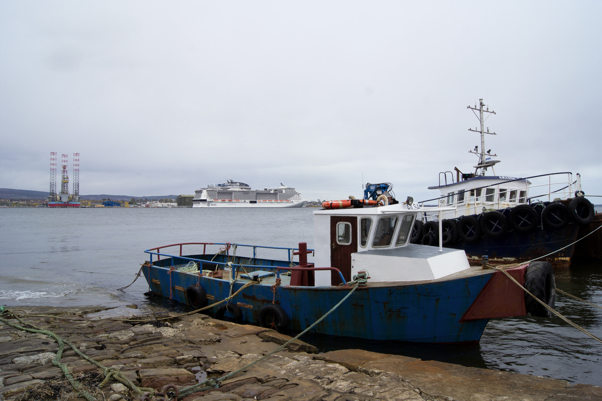 Sony Alpha DSLR-A450 sample photo. Invergordon from black isle photography