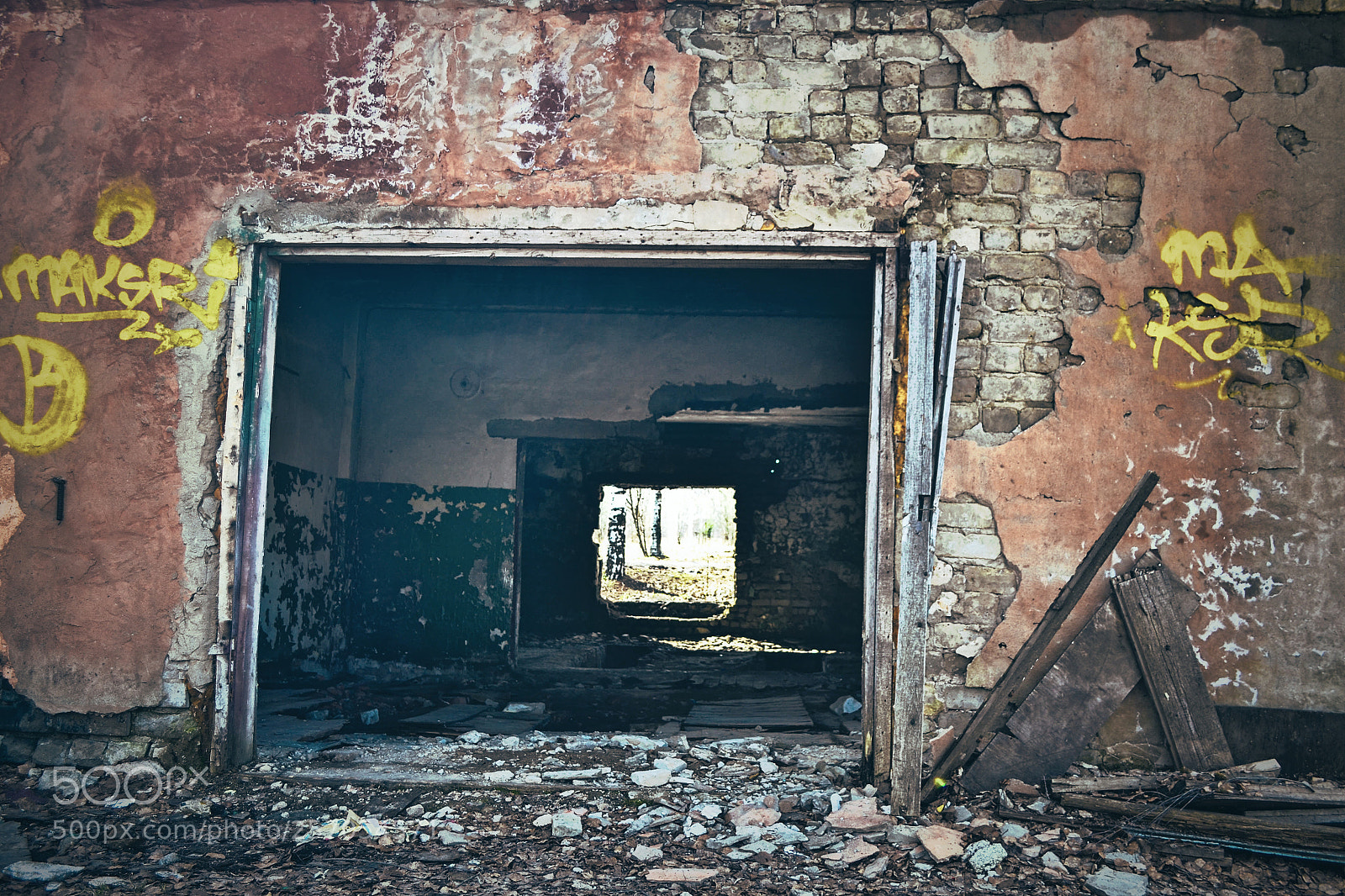 Nikon D3100 sample photo. Abandoned building photography