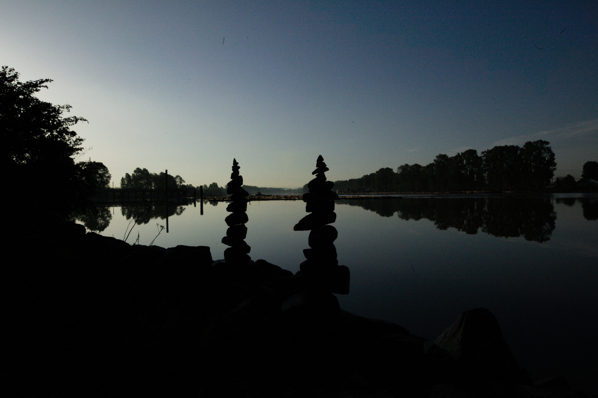 Canon EF 16-35mm F2.8L II USM sample photo. Inuksuk pair photography