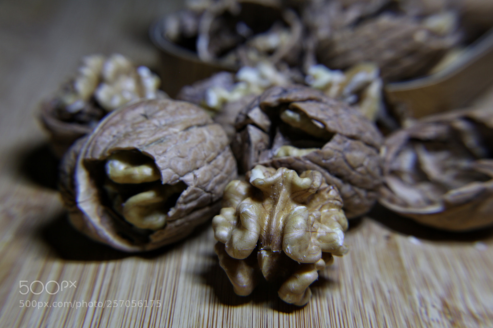 Canon EOS 700D (EOS Rebel T5i / EOS Kiss X7i) sample photo. My walnuts photography
