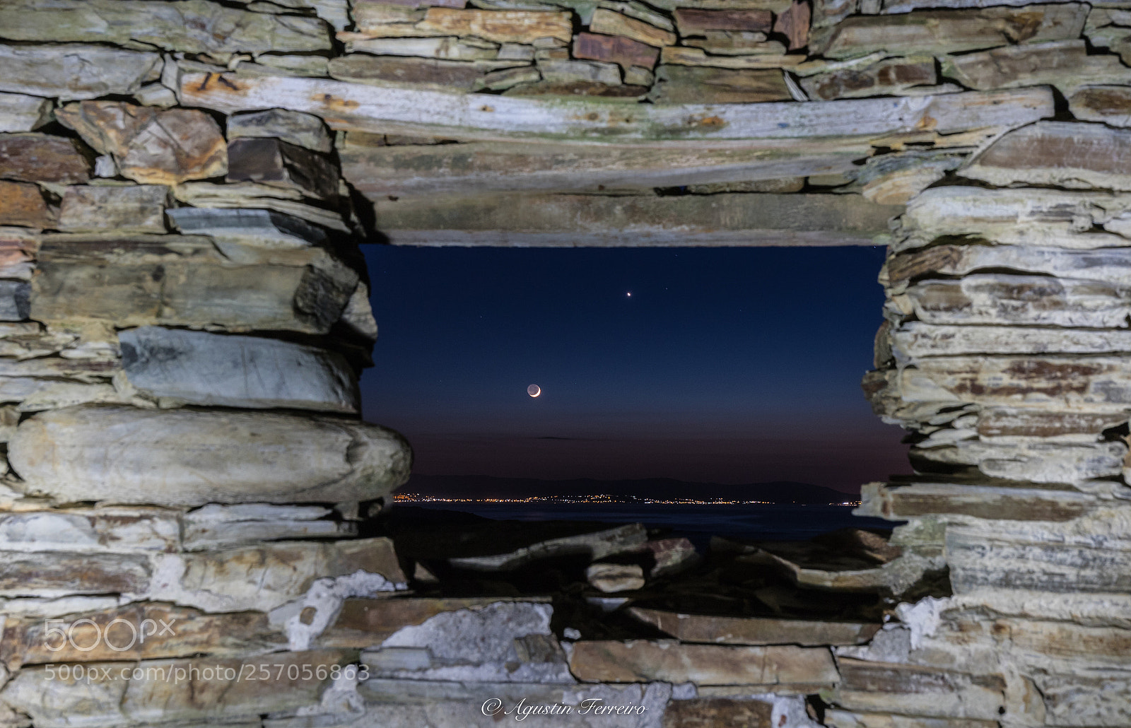 Canon EOS 6D Mark II sample photo. Venus and the moon! photography