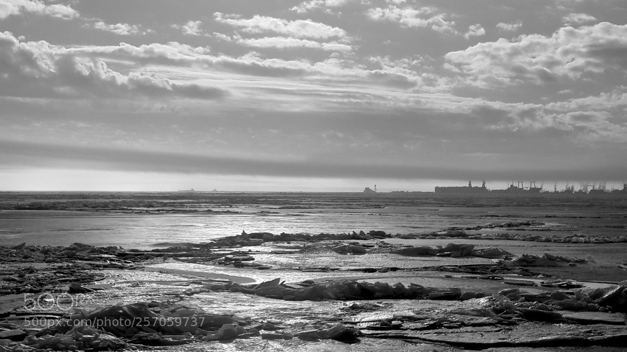 Samsung Galaxy S4 sample photo. Frozen sea photography