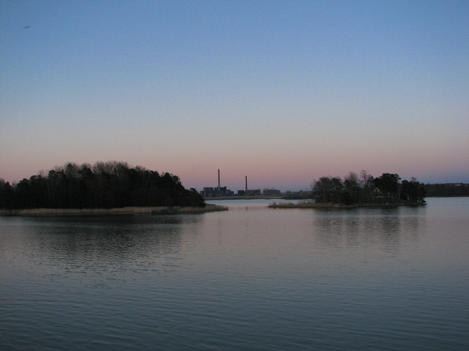 Canon POWERSHOT S3 IS sample photo. Evening light photography