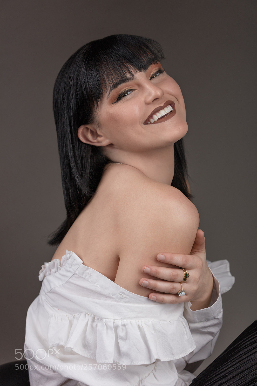 Canon EOS 5DS sample photo. Annabel charming photography