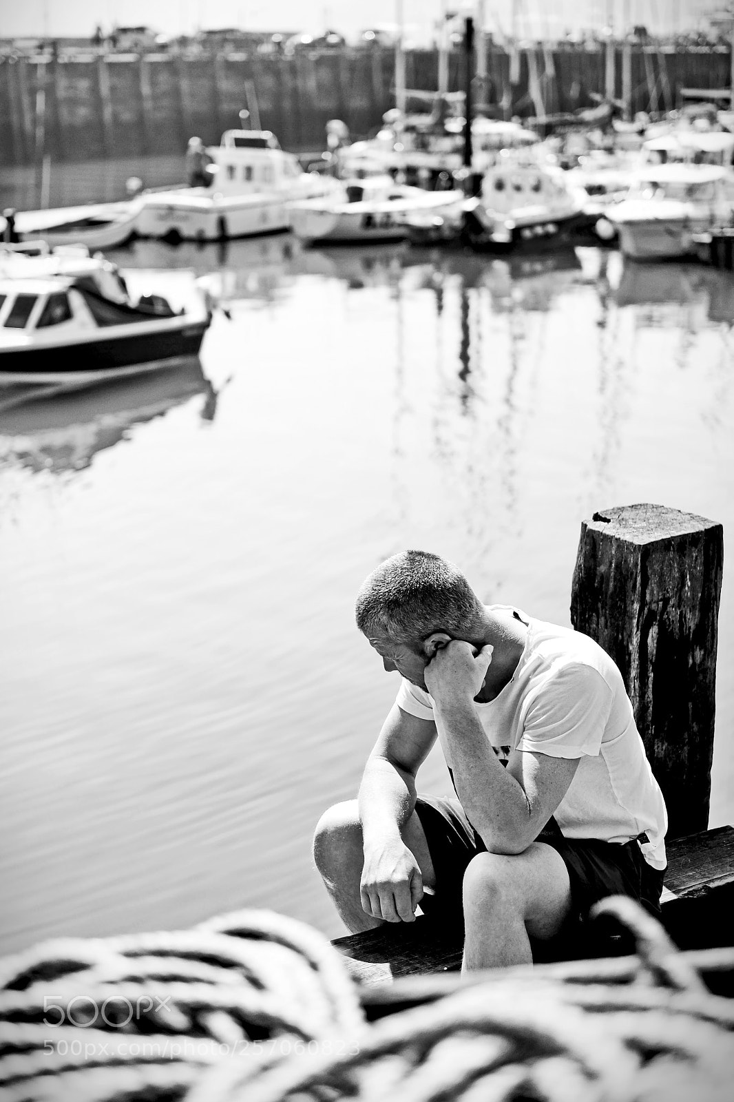 Fujifilm X-E1 sample photo. Habour man photography