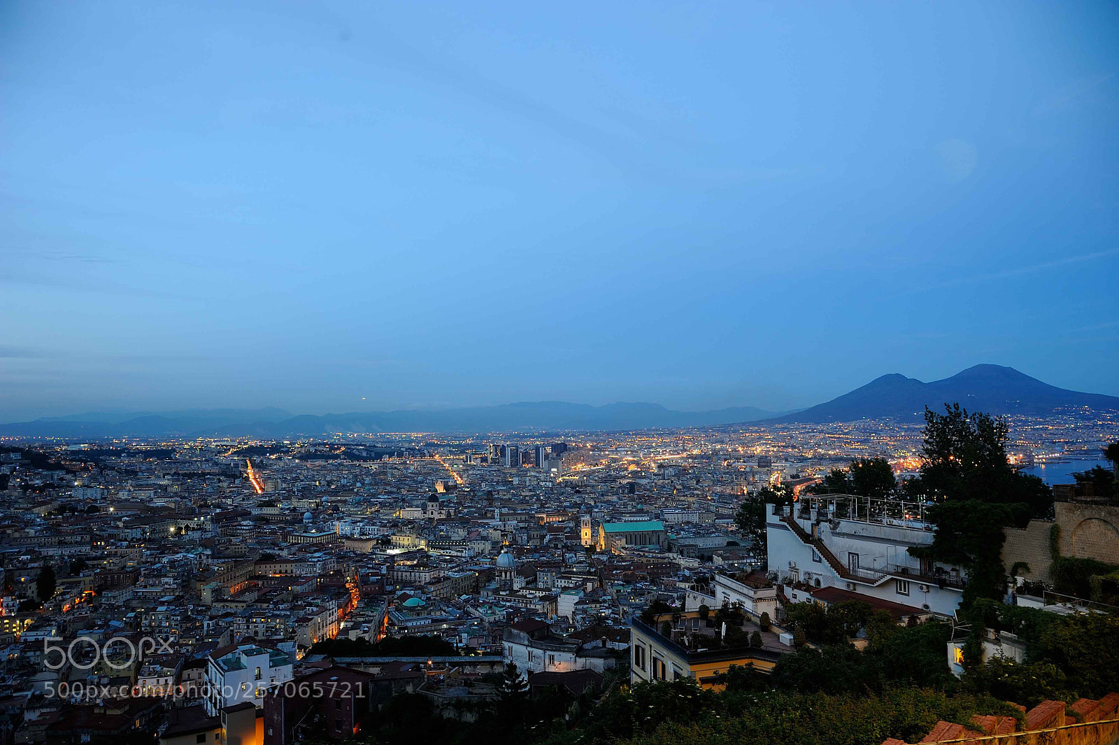 Nikon D700 sample photo. Blue hour on naples photography