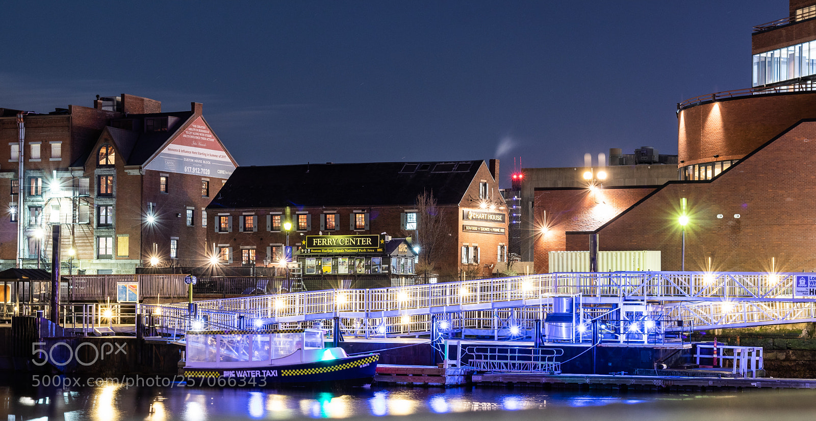 Canon EOS M5 sample photo. Illuminated harbor photography