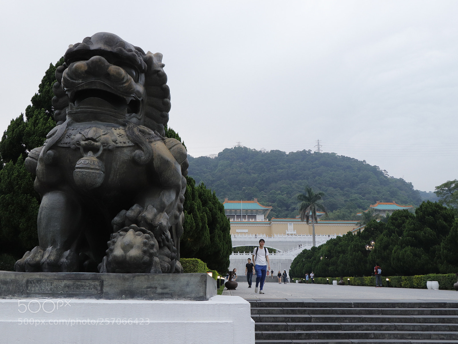 Canon EOS 77D (EOS 9000D / EOS 770D) sample photo. National palace museum.  photography