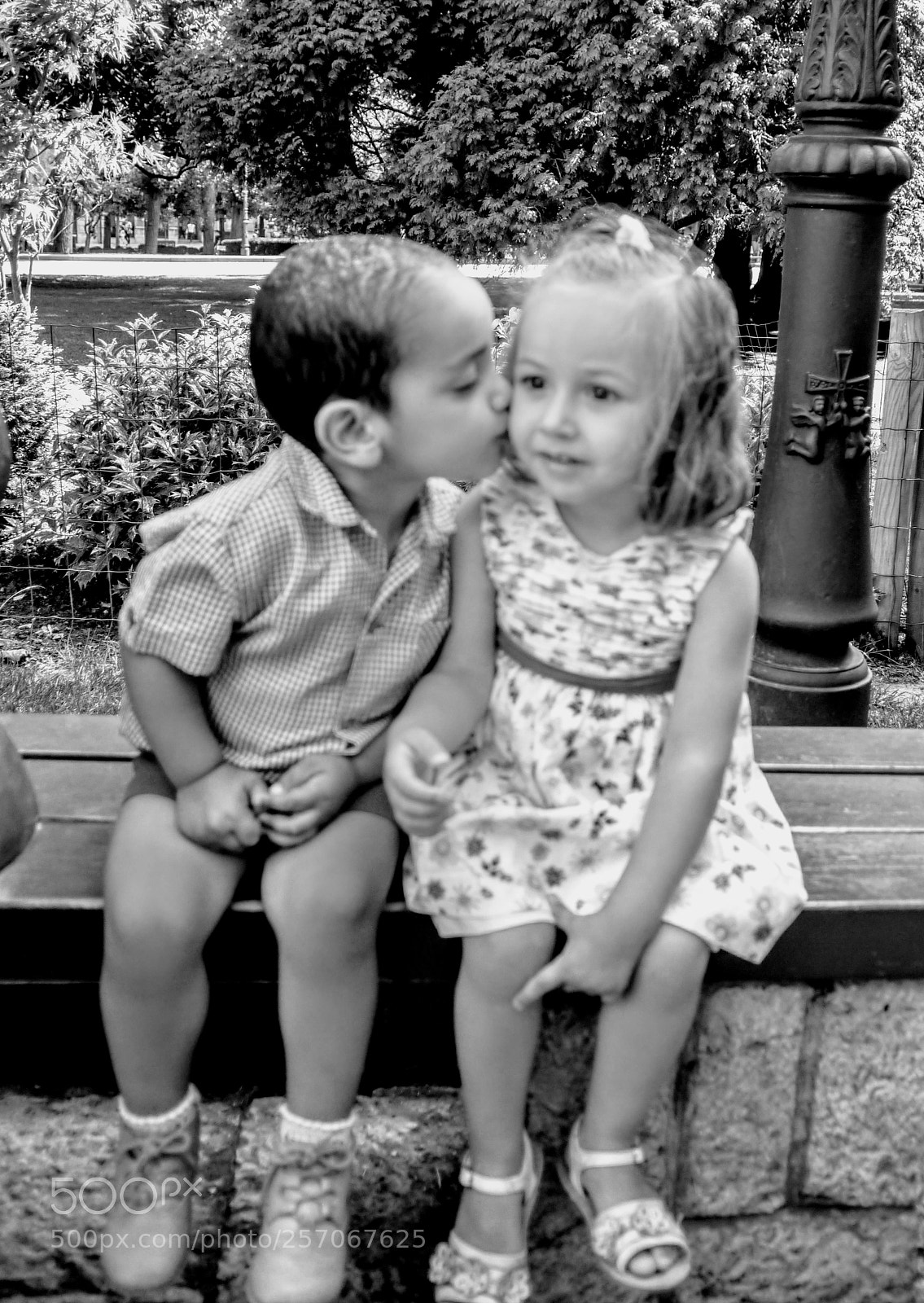Panasonic Lumix DMC-G3 sample photo. Beso robado photography